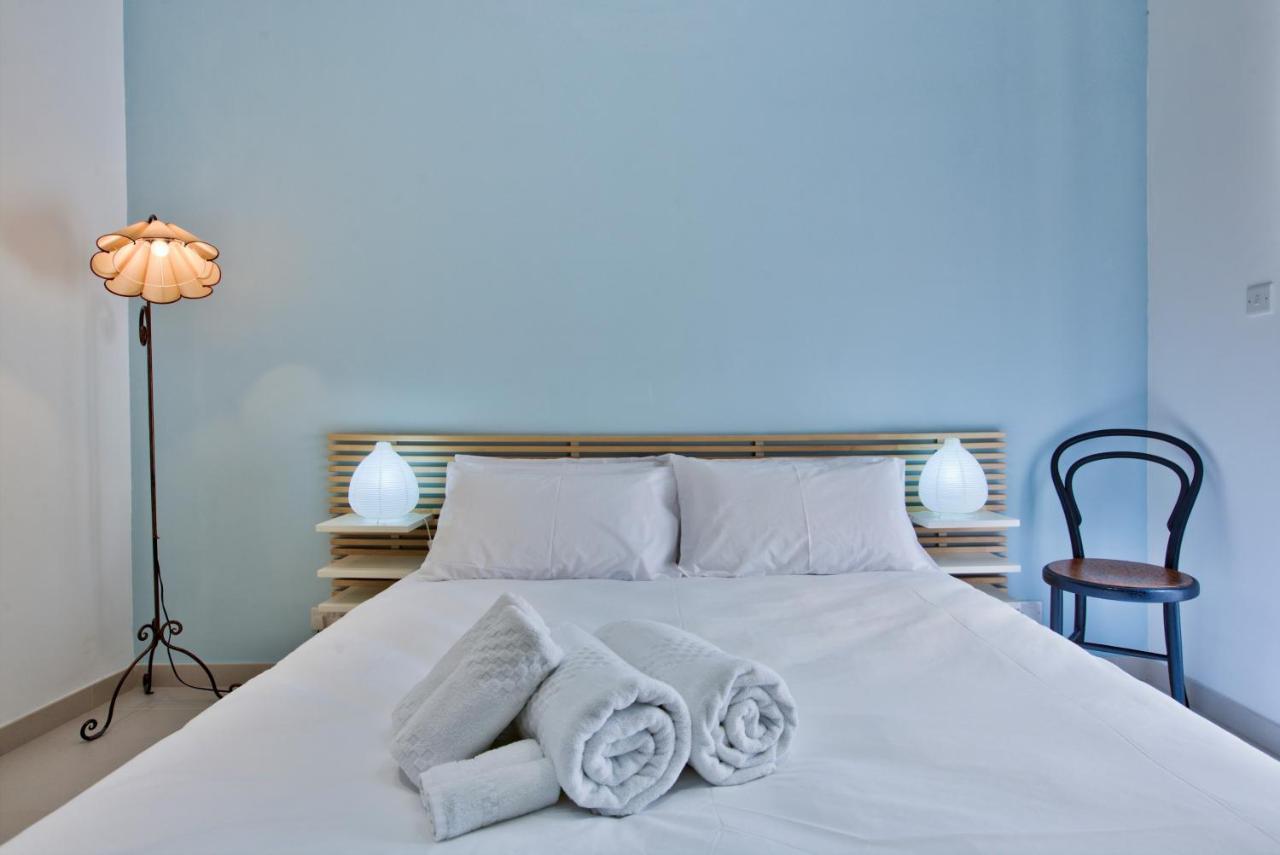 Apartament Stunning 2 Bed Meters Away From