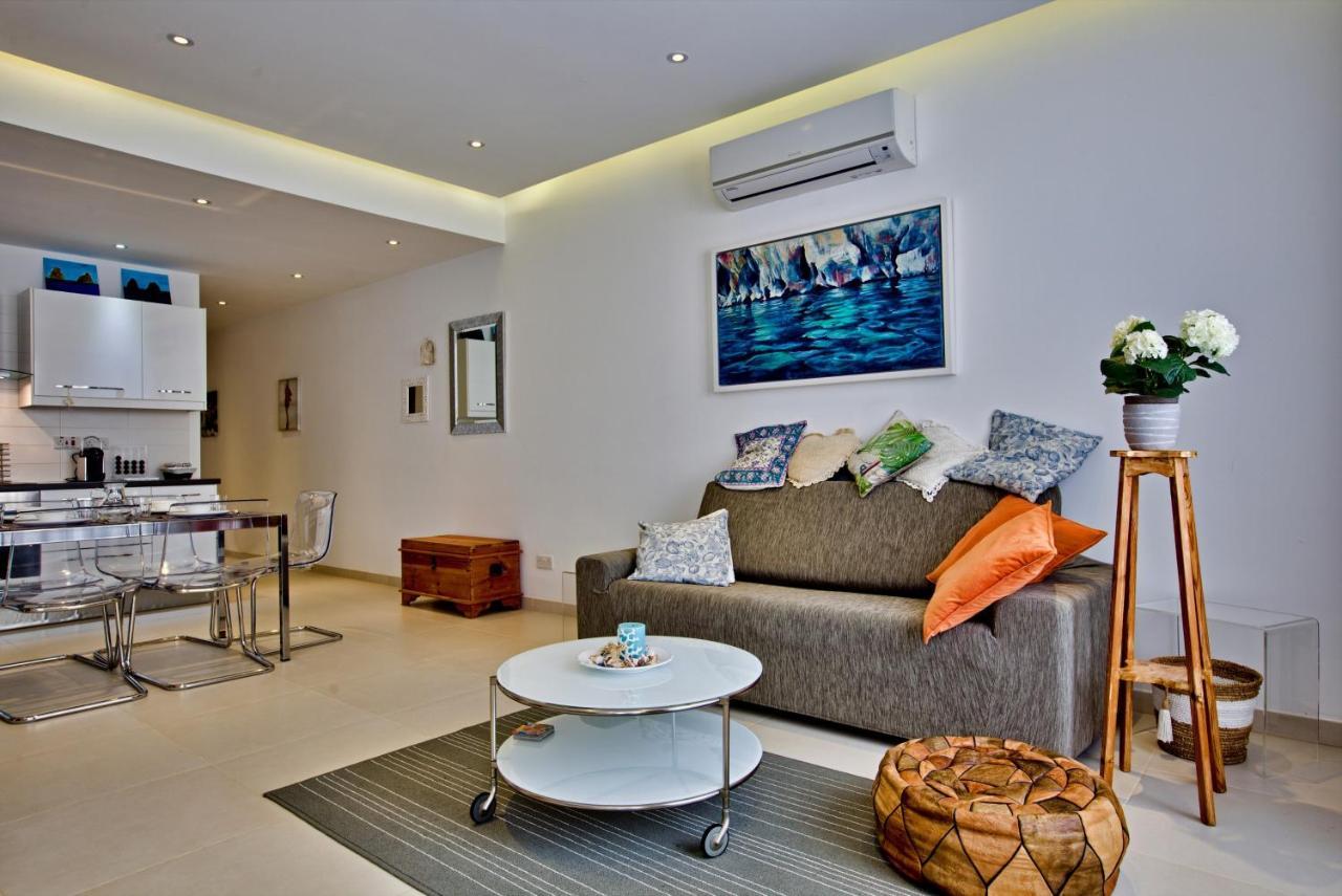 Stunning 2 Bed Meters Away From Apartament Sliema