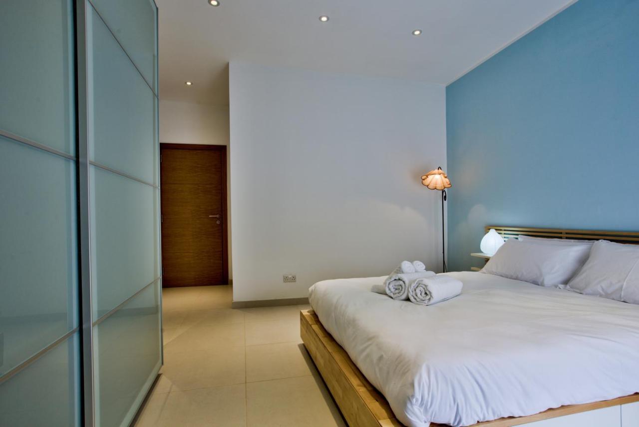 Stunning 2 Bed Meters Away From Apartament Sliema